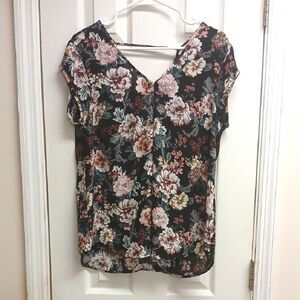 HALOGEN Floral Black Dress Blouse V Neck, And High Low Size M
